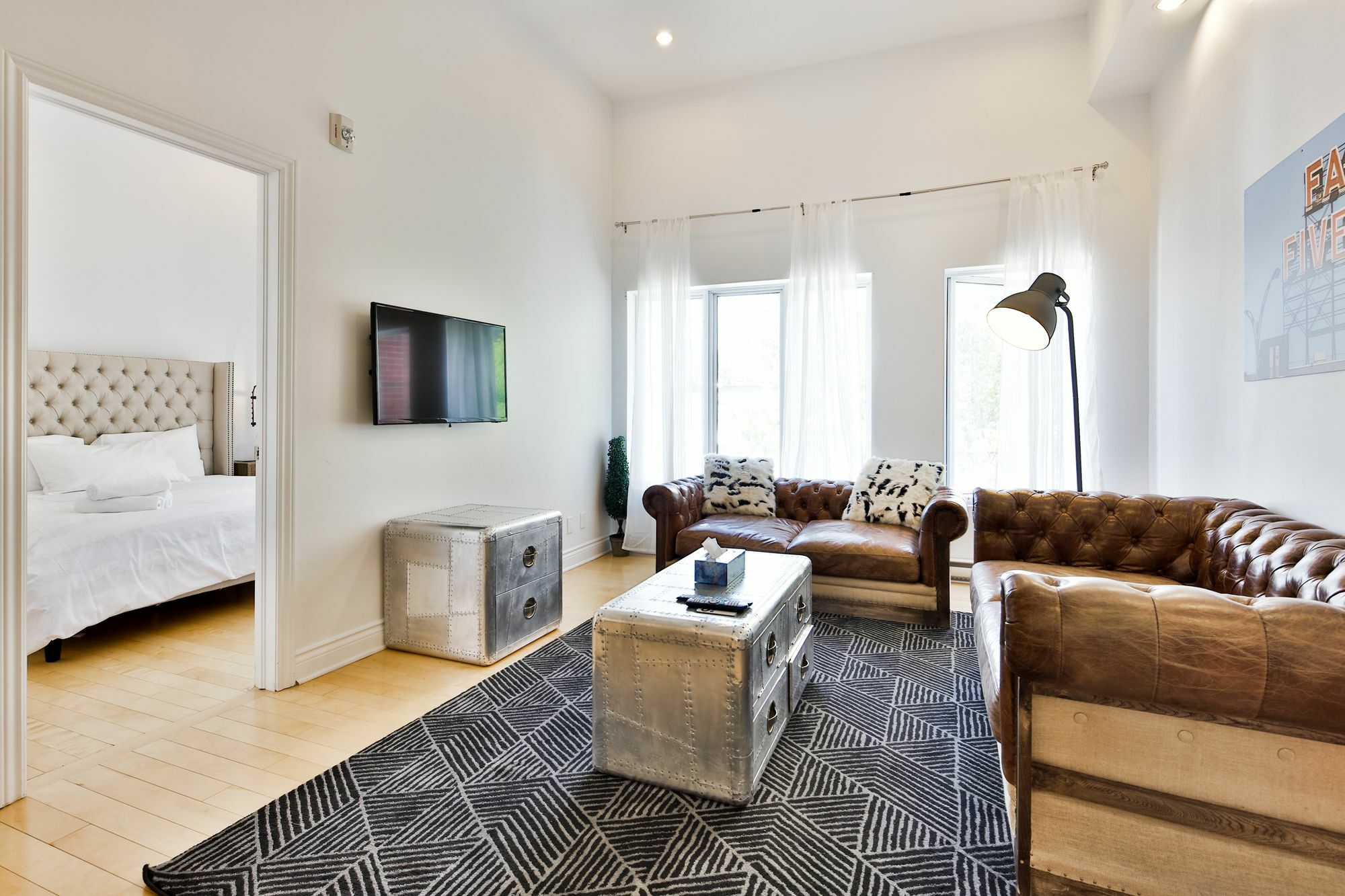 Le St-Lau Loft Apartment มอนทรีอัล ภายนอก รูปภาพ