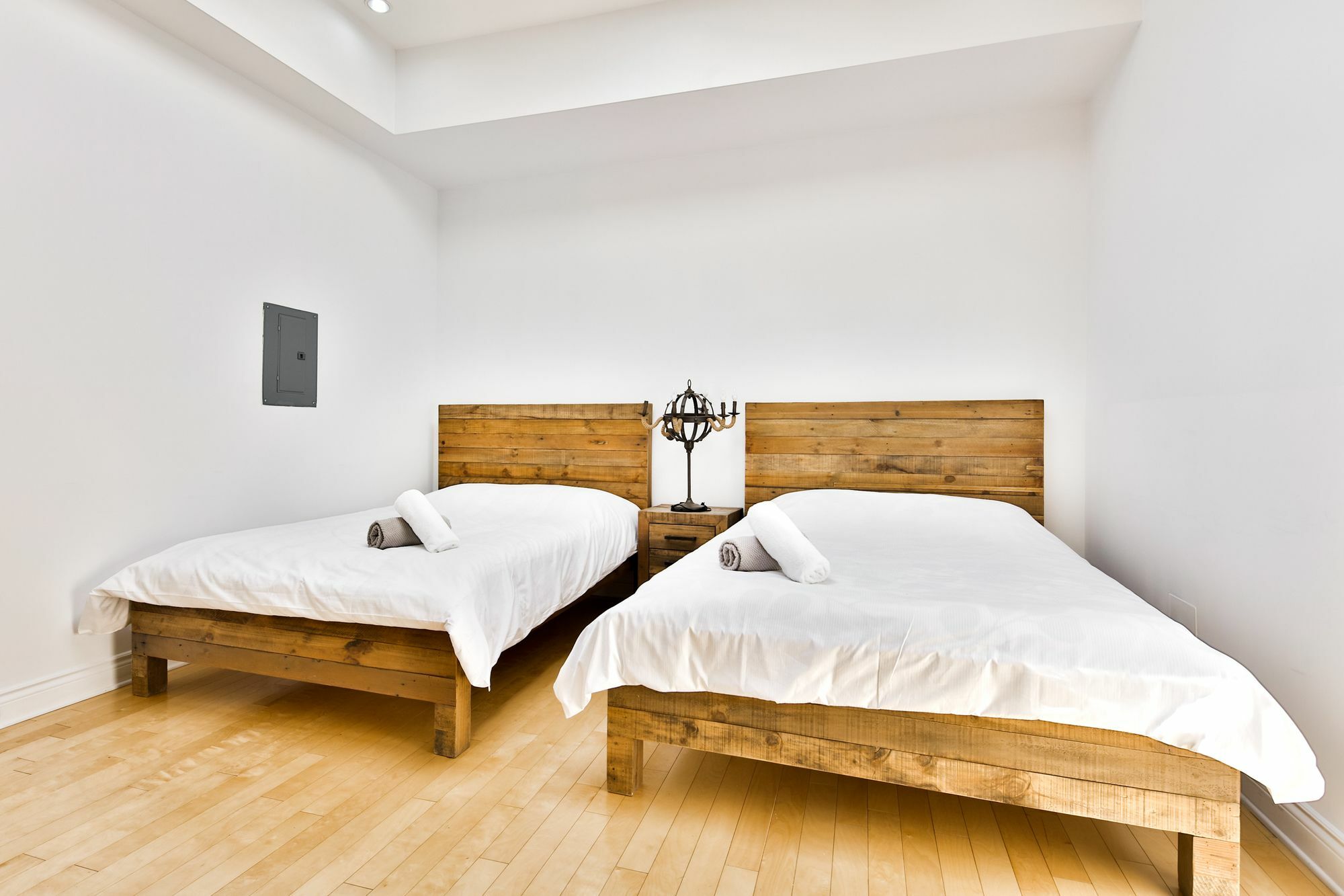 Le St-Lau Loft Apartment มอนทรีอัล ภายนอก รูปภาพ
