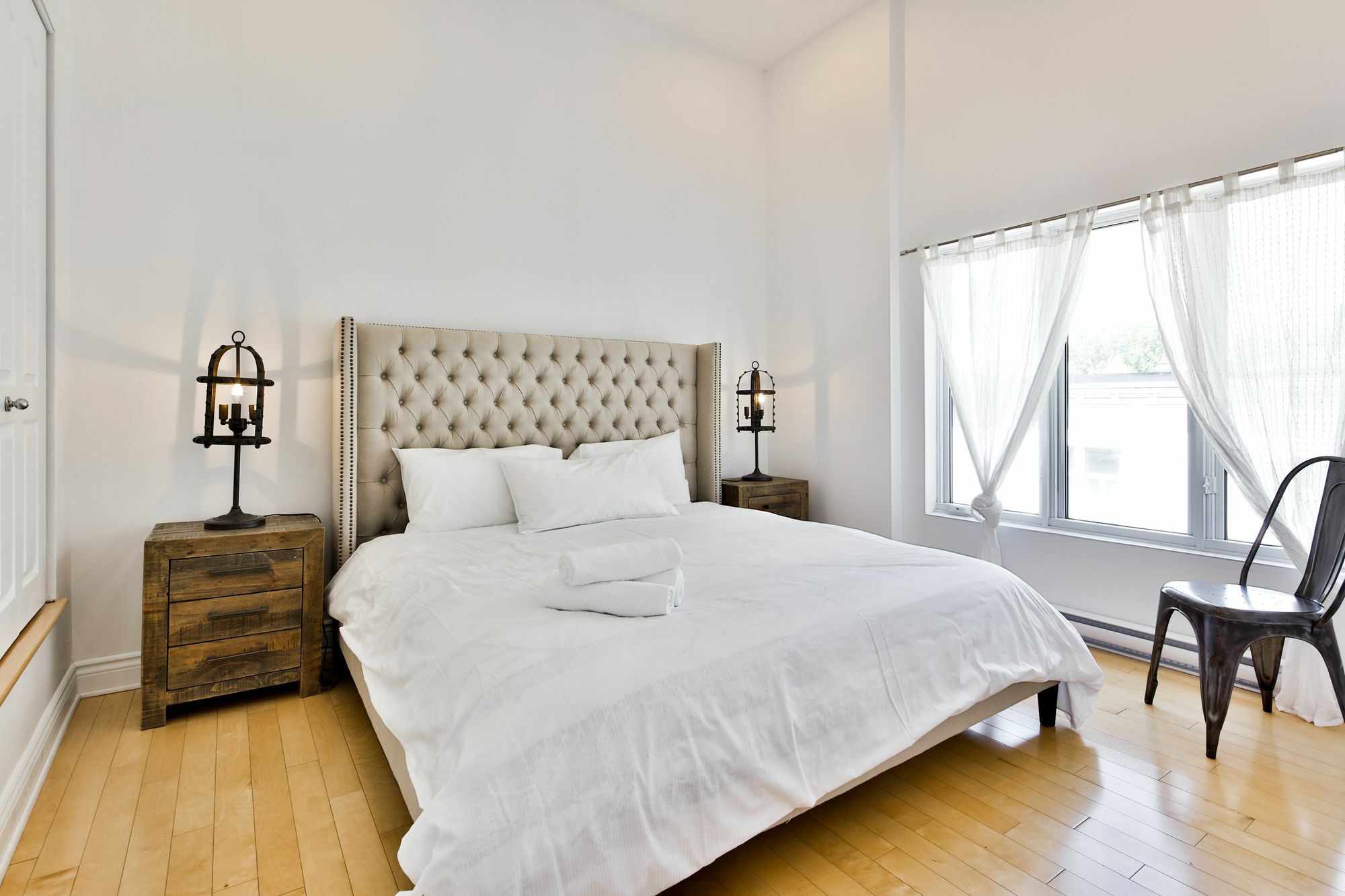 Le St-Lau Loft Apartment มอนทรีอัล ภายนอก รูปภาพ